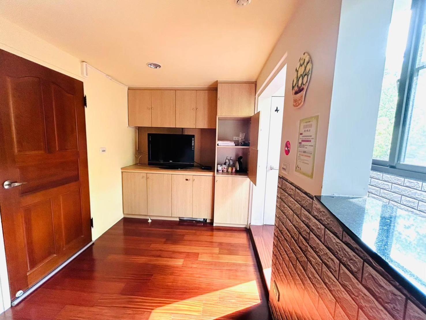 Miaoli Sanyi Travelling Homestay Esterno foto
