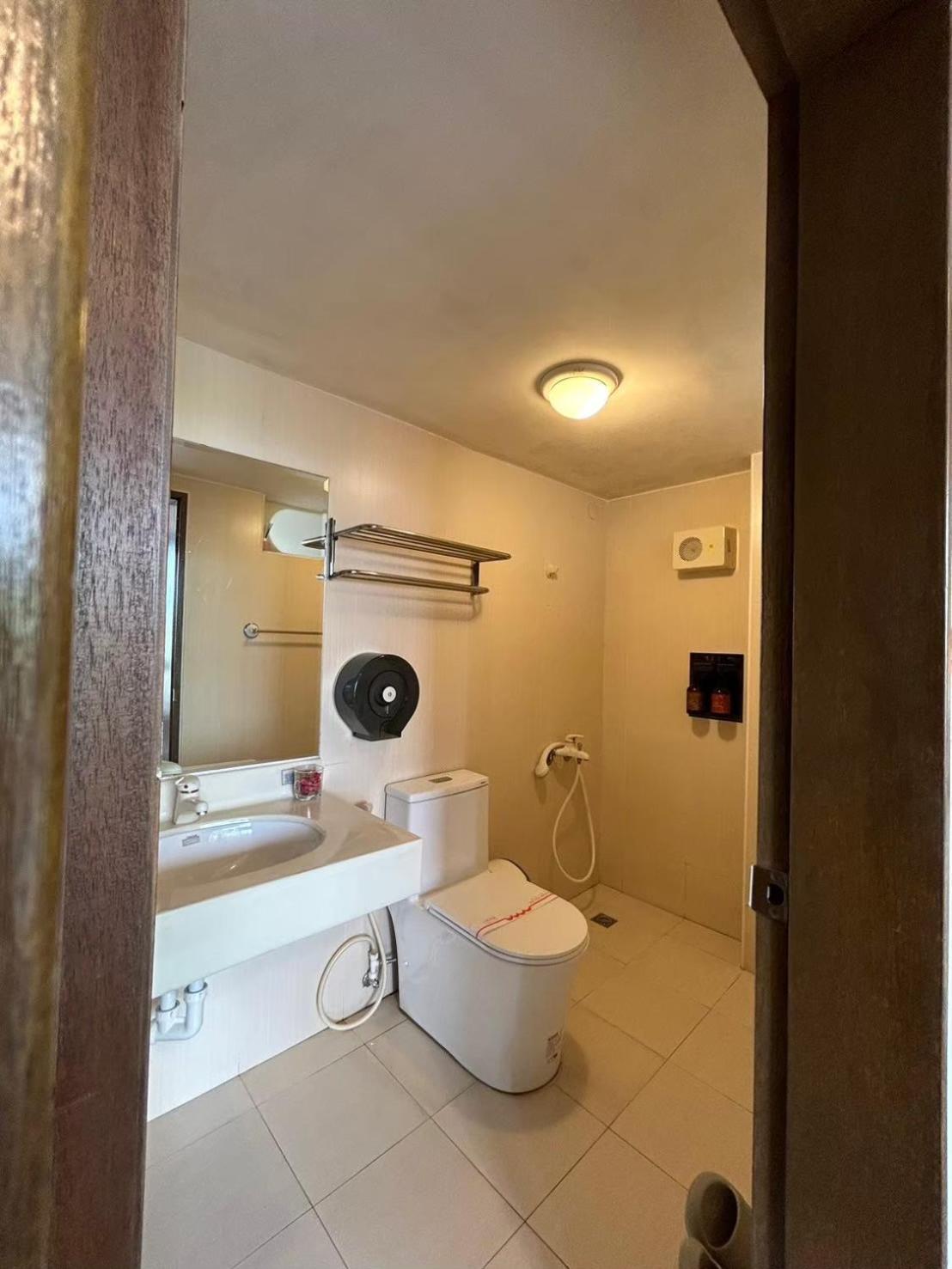 Miaoli Sanyi Travelling Homestay Esterno foto