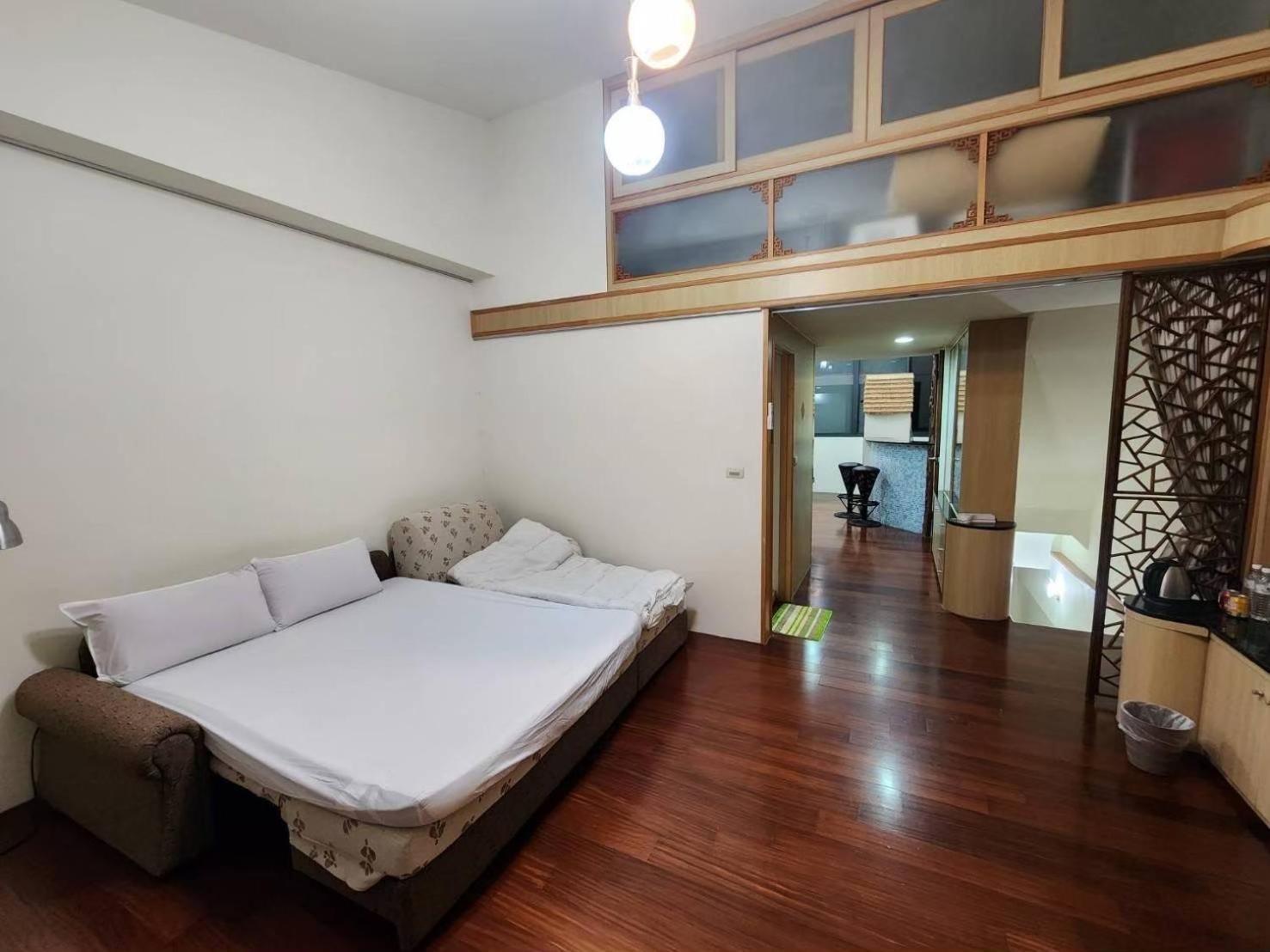 Miaoli Sanyi Travelling Homestay Esterno foto
